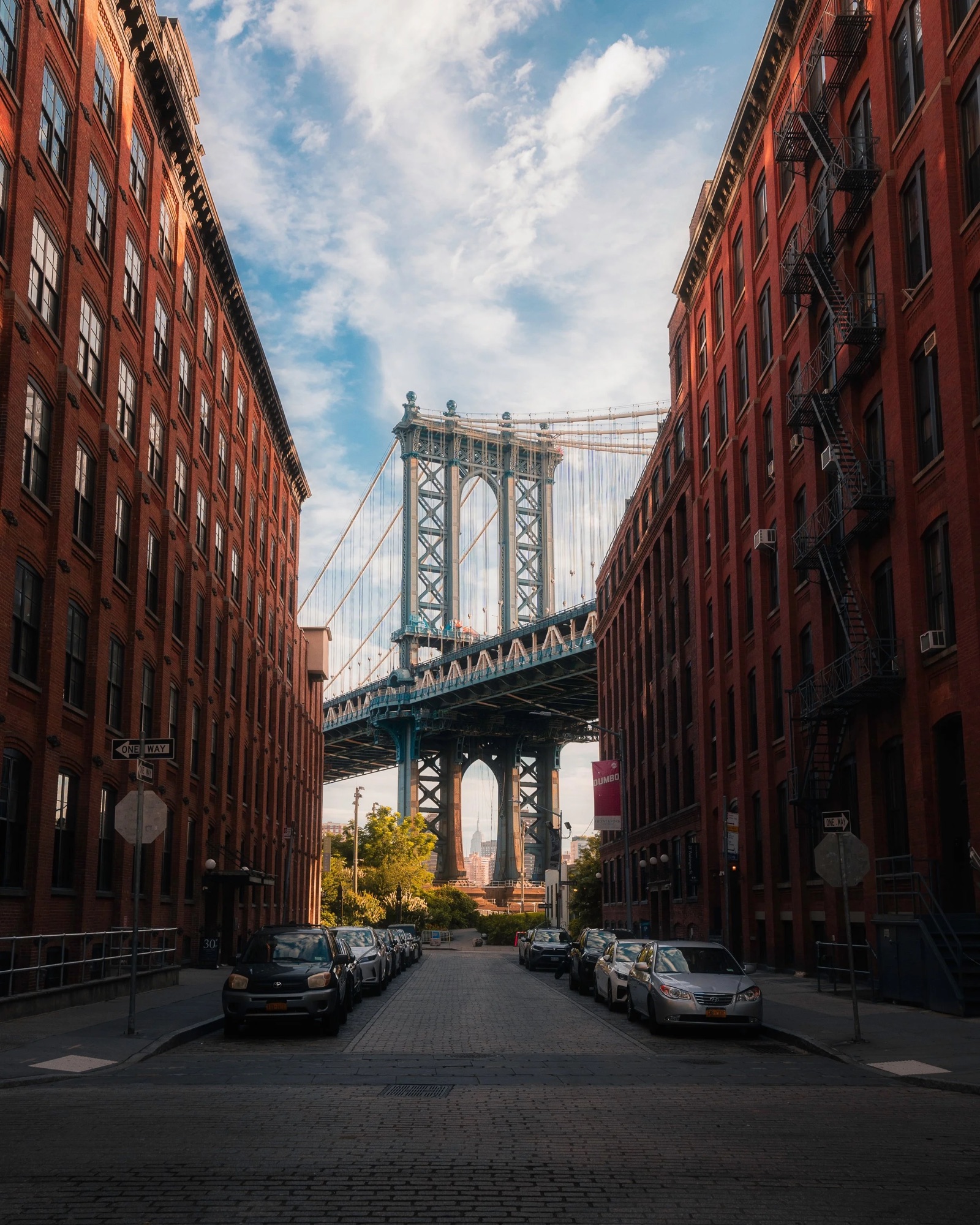 spenser-sembrat-ivNl7bGetQU-unsplash (1).jpg