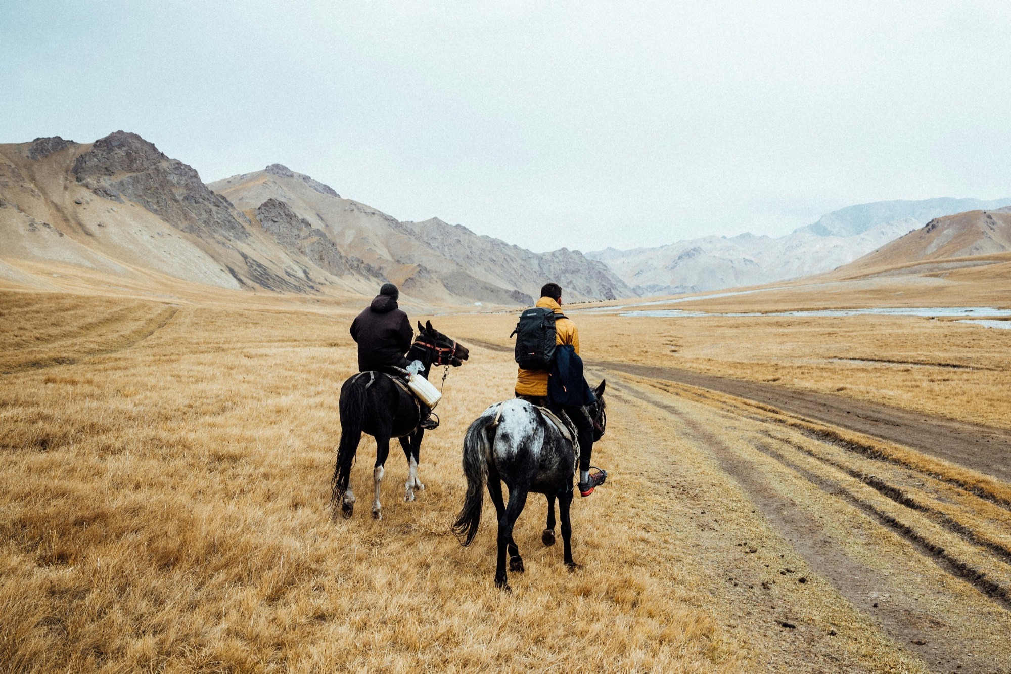 spenser-sembrat-QTMq_ra4nyM-unsplash.jpg